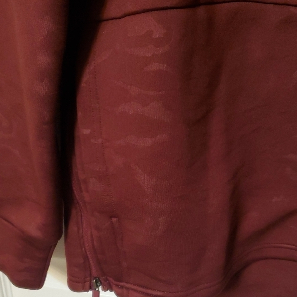 Fabletics Camo LOTTA cocoon Black Cherry large - Picture 10 of 12